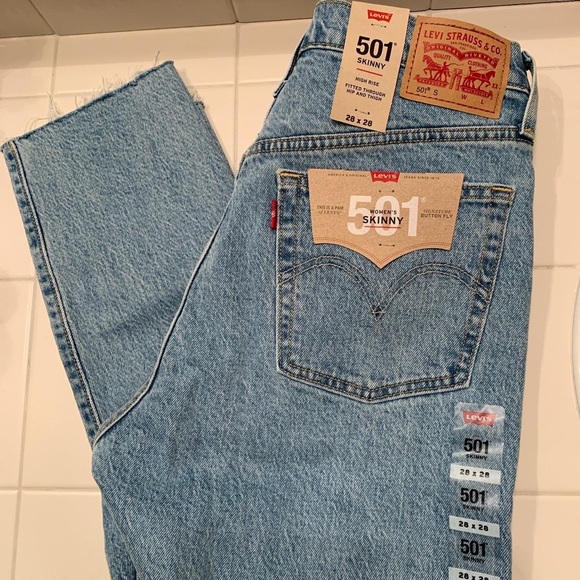 LEVIS 501 SKINNY JEANS FOR WOMENS - Picture 2 of 4